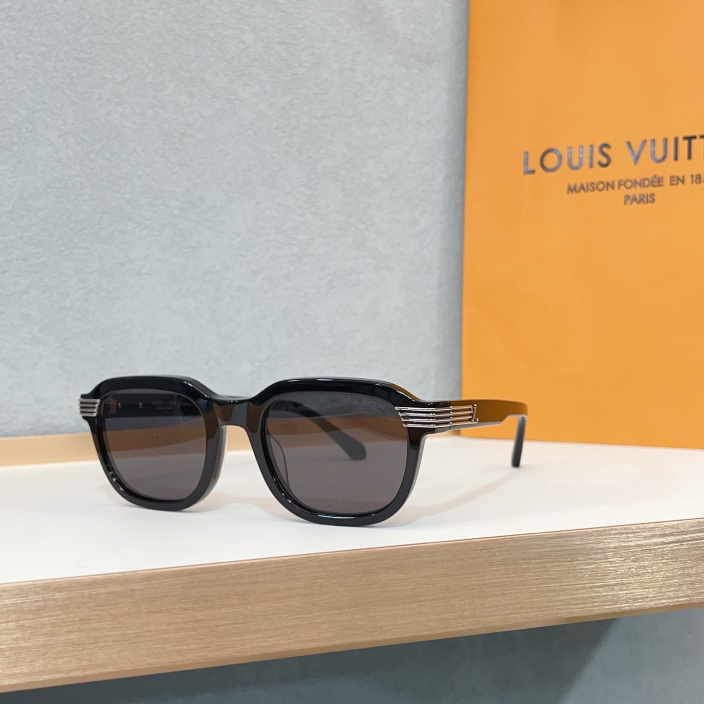 NO:362553,Louis Vuitto* mod Z2789U Z2776U Z2780U size 53 ports 22-, glasses, sunglasses, glasses, louis vuitton19860909Louis Vuitto* mod Z2789U Z2776U Z2780U size 53口22-,眼镜墨镜太阳镜,眼镜,louis vuitton,glasses