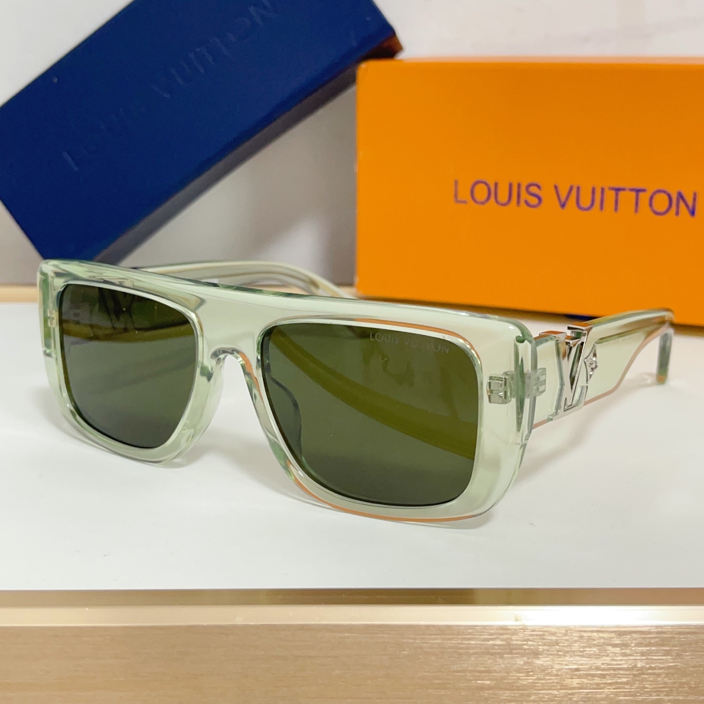 NO:365707,LOUIS VUITTO* MODZ2872U SIZE55 port 18- glasses sunglasses sunglasses, glasses, louis vuitton19860909LOUIS VUITTO* MODZ2872U SIZE55口18- 眼镜墨镜太阳镜,眼镜,louis vuitton,glasses