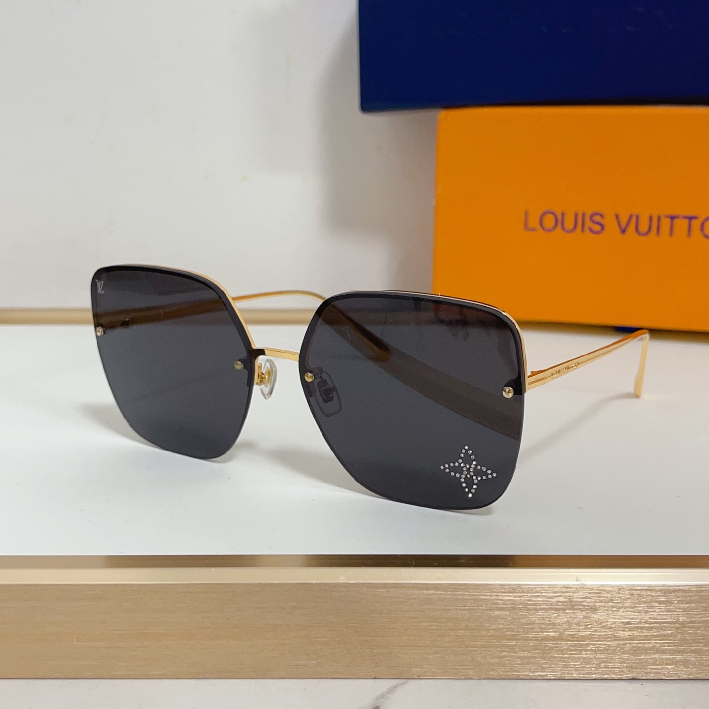 NO:368246,LOUIS VUITTO* MODELZ2014U SIZE63 port 17-142, glasses, sunglasses, sunglasses, glasses, louis vuitton19860909LOUIS VUITTO* MODELZ2014U SIZE63口17-142,眼镜墨镜太阳镜,眼镜,louis vuitton,glasses