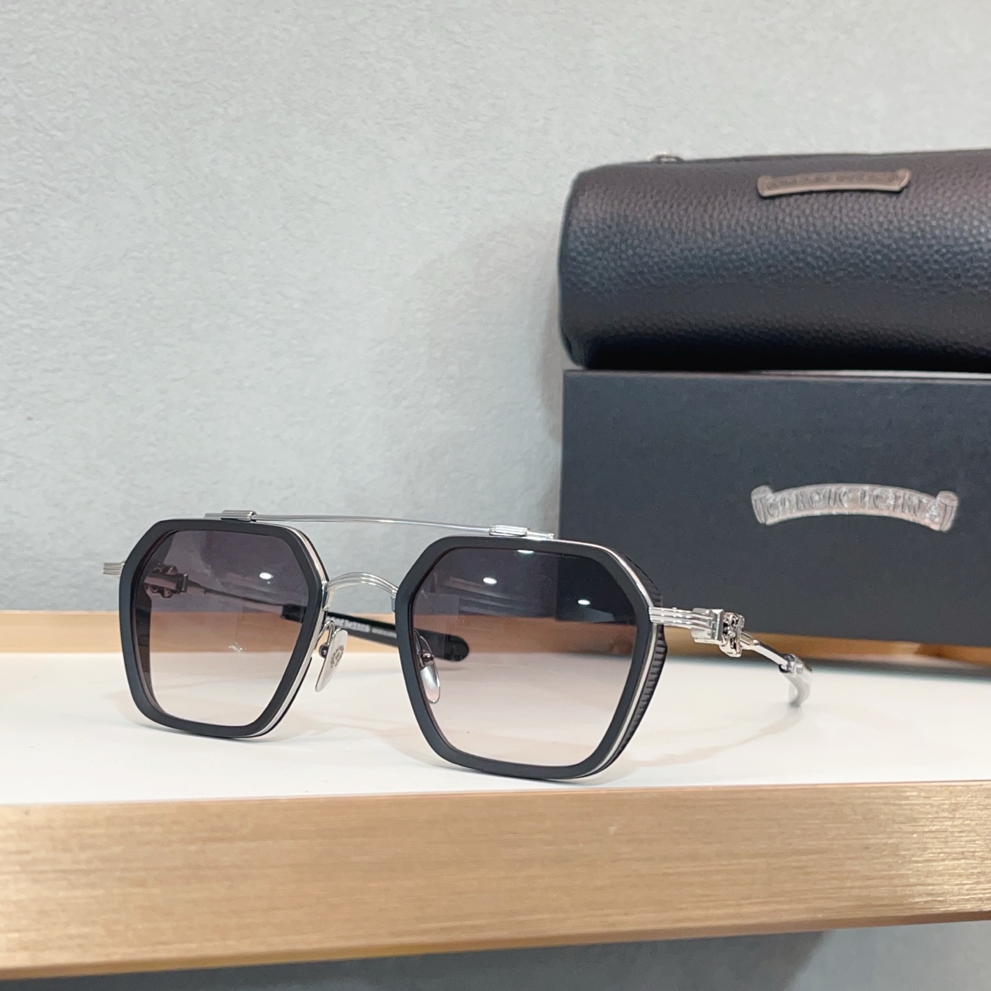 NO:368295,Chrome heart｜Cross ModelHOTATION Size53 22-144 Glasses Sunglasses Sunglasses, glasses, chrome hearts19860909Chrome heart｜克羅心 ModelHOTATION Size53口22-144 眼镜墨镜太阳镜,眼镜,chrome hearts,glasses