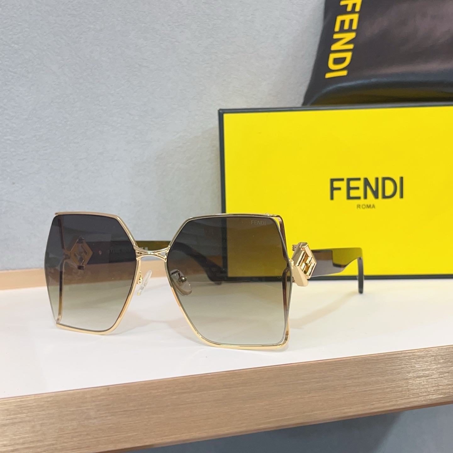 펜디 선글라스 74249 Fendi Sunglasses 이미지 5