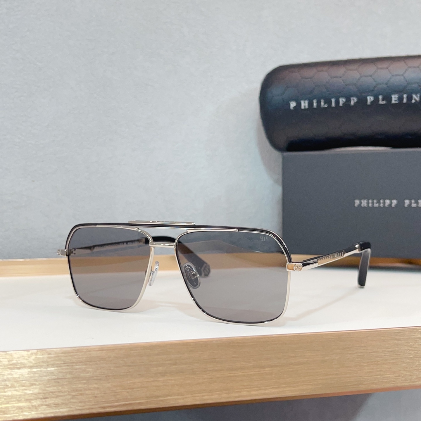 NO:370255,1 PHILIPP PLEINMODEL:VPMSIZE:58-door 14-145 glasses sunglasses sunglasses, glasses198609091 PHILIPP PLEINMODEL:VPMSIZE:58口14-145 眼镜墨镜太阳镜,眼镜,glasses