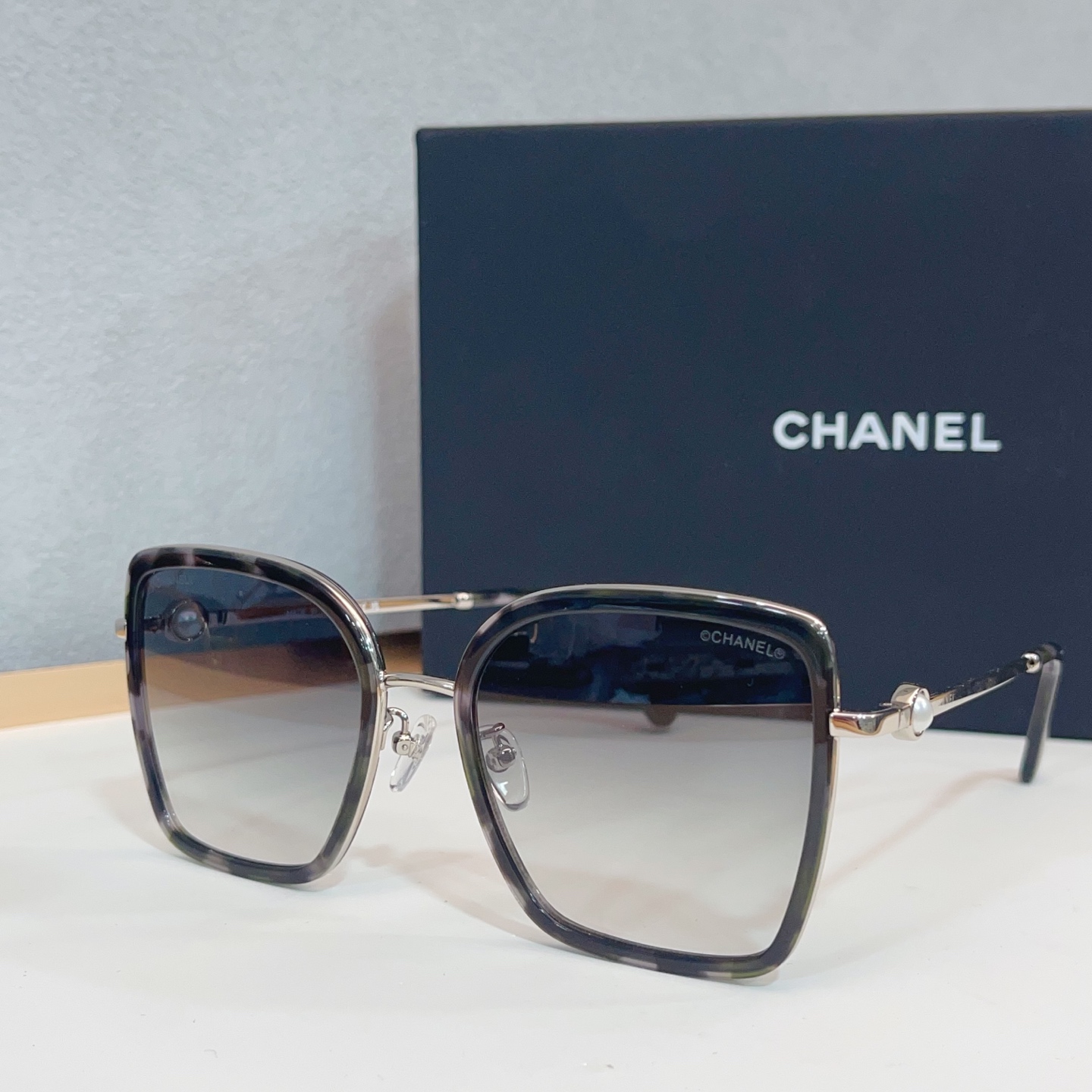 NO:511452,CHANE* MODEL:2222 SIZE:54-door 20-142, glasses, sunglasses, glasses, chanel19860909CHANE* MODEL:2222 SIZE:54口20-142,眼镜墨镜太阳镜,眼镜,chanel,glasses