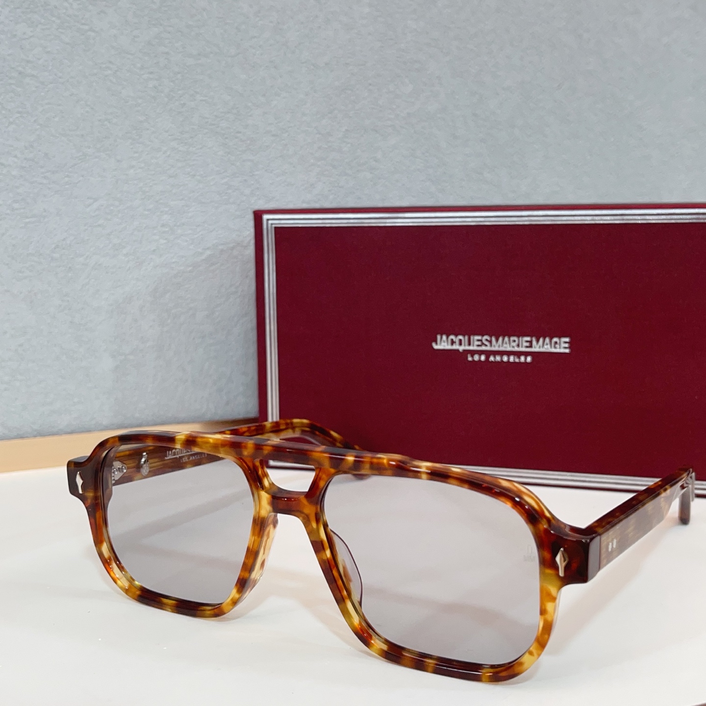 NO:370197,JACQUES MARIE MAGE Japanese handmade glasses MODELEVANS SIZE:55-17. Packed glasses sunglasses, sunglasses, glasses19860909JACQUES MARIE MAGE 日本手工眼镜 MODELEVANS SIZE:55-17.配包装眼镜墨镜太阳镜,眼镜,glasses