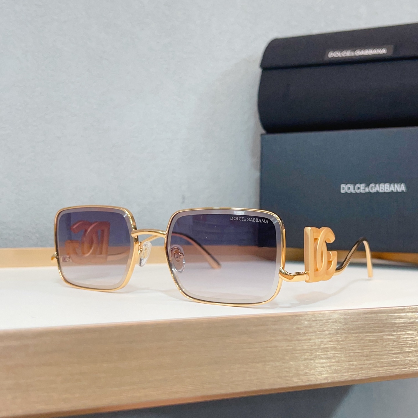 NO:373647,Dolce&Gabban* MODELDG SIZE59-Odd 18-Glasses Sunglasses, Glasses, Dolce&Gabbana19860909Dolce&Gabban* MODELDG SIZE59口18- 眼镜墨镜太阳镜,眼镜,Dolce&Gabbana,glasses