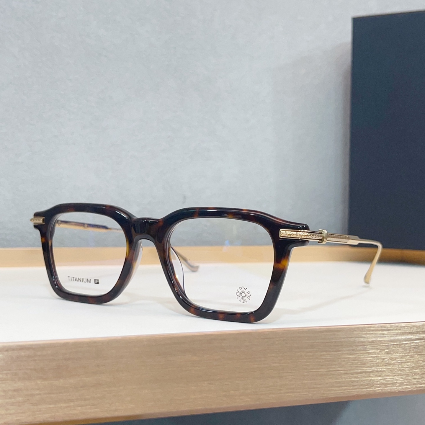 NO:373624,CHROME HEART MODCHRCUMPTION SIZE52-20-137 Glasses Sunglasses Sunglasses, Glasses, Chrome hearts19860909CHROME HEART MODCHRCUMPTION SIZE52-20-137 眼镜墨镜太阳镜,眼镜,chrome hearts,glasses