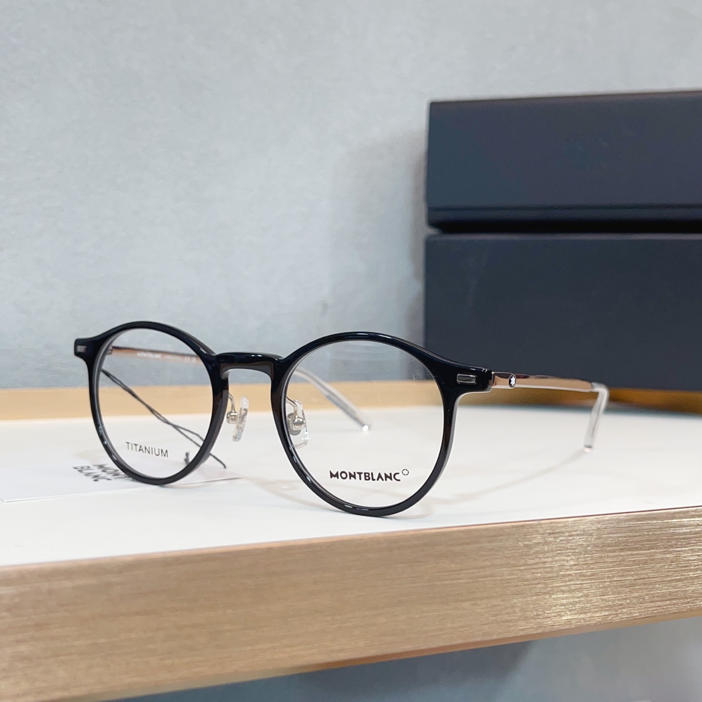 NO:374255,MONT BLAN* MODEL:MB0426O SIZE: 48-door 21-glasses sunglasses, glasses19860909MONT BLAN* MODEL:MB0426O SIZE: 48口21-眼镜墨镜太阳镜,眼镜,glasses