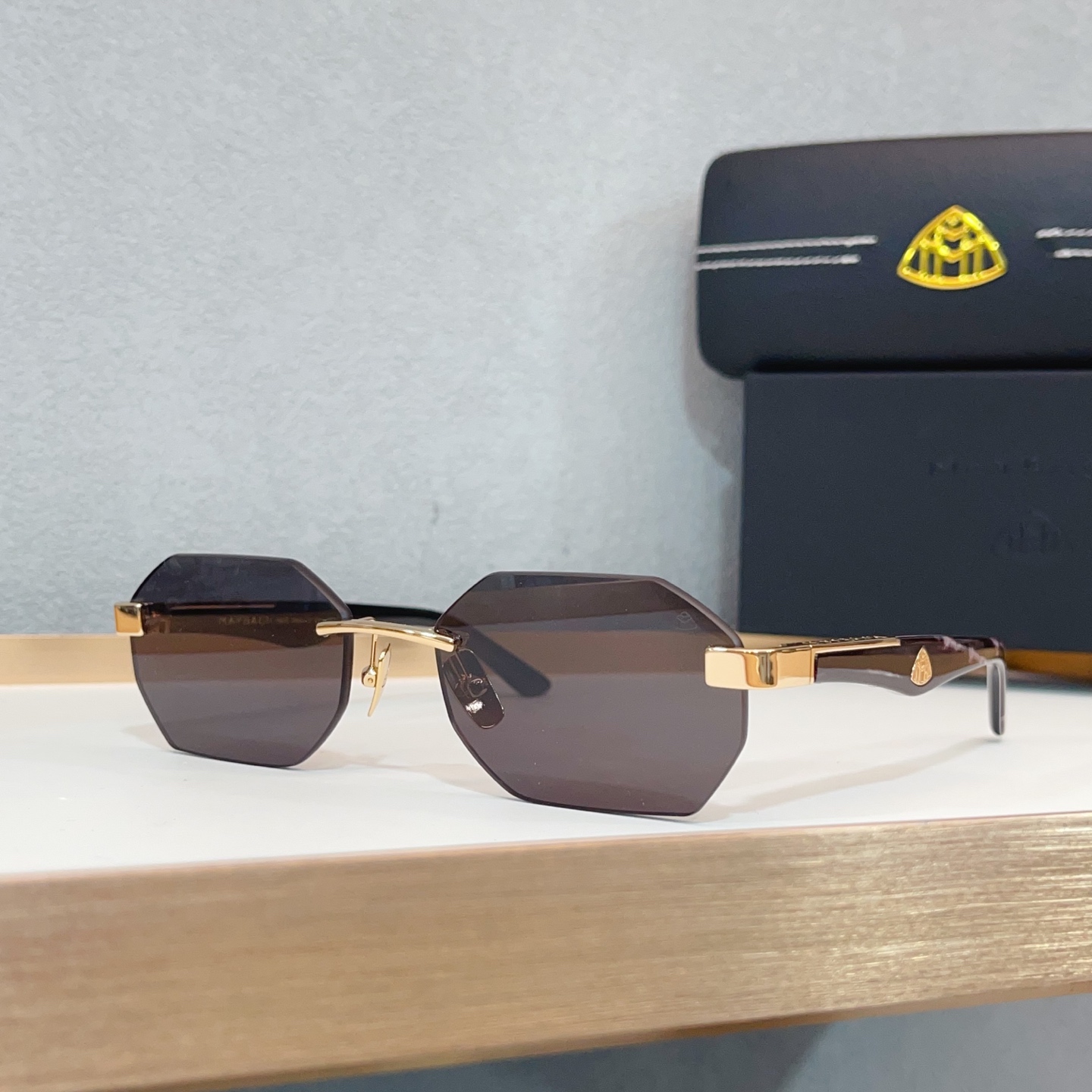 NO:375471,MAYBACH MODELTHE AMAN ISIZE57 21-glasses sunglasses sunglasses, glasses19860909MAYBACH迈巴赫MODELTHE AMAN ISIZE57口21-眼镜墨镜太阳镜,眼镜,glasses