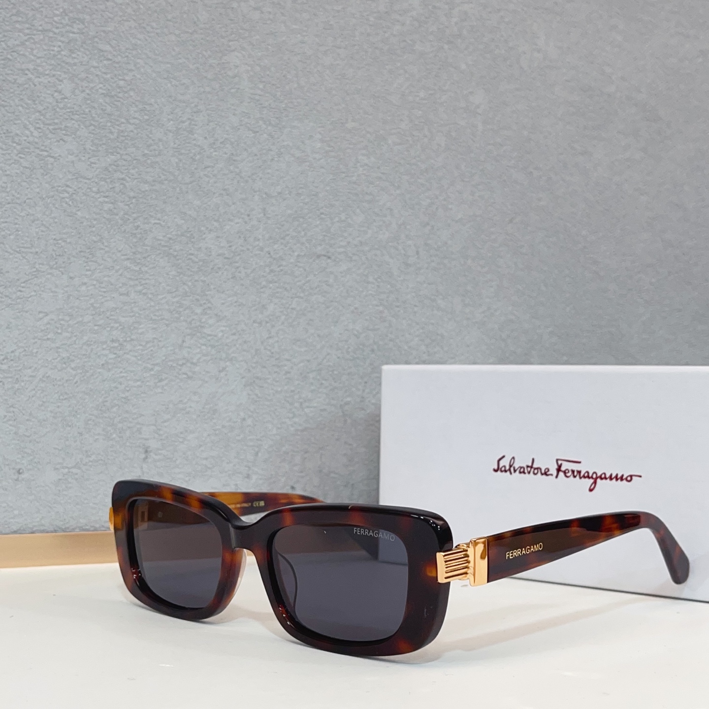 페레가모 선글라스 74201 Ferragamo Sunglasses
