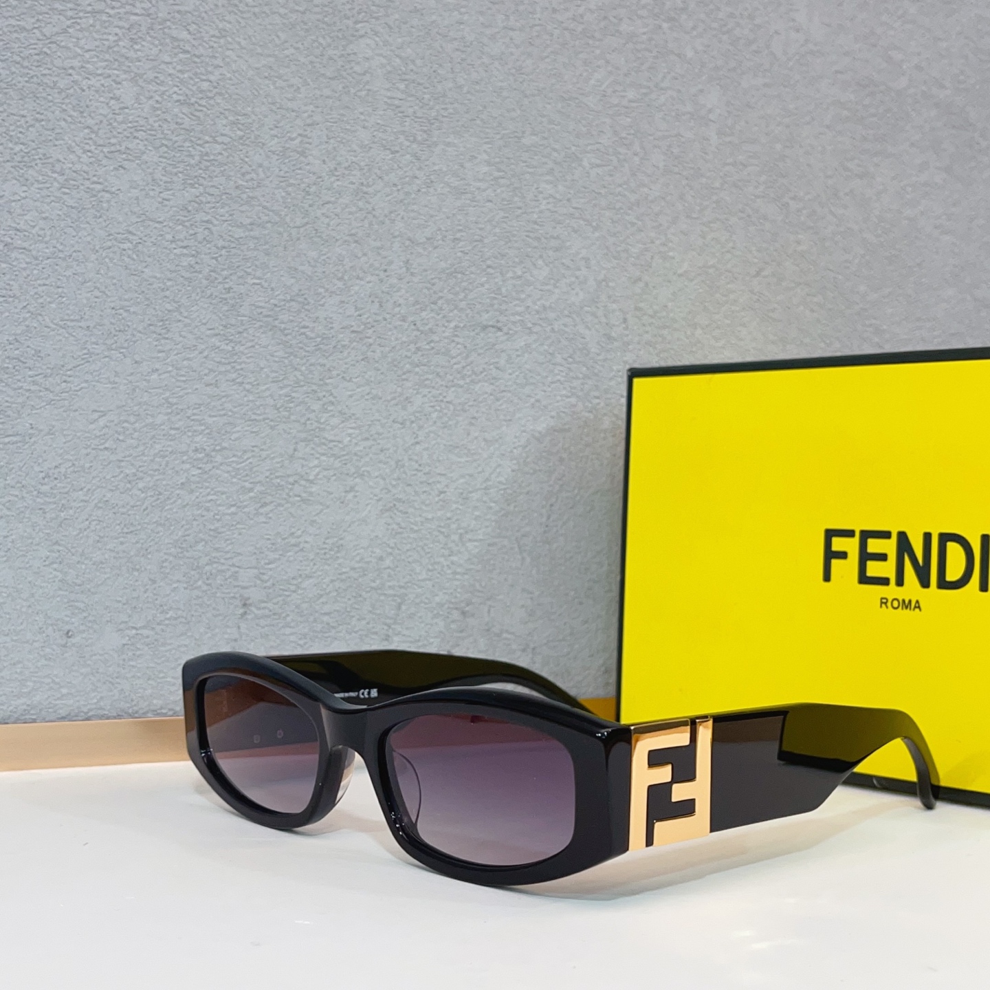 펜디 선글라스 74220 Fendi Sunglasses 상세 이미지 5
