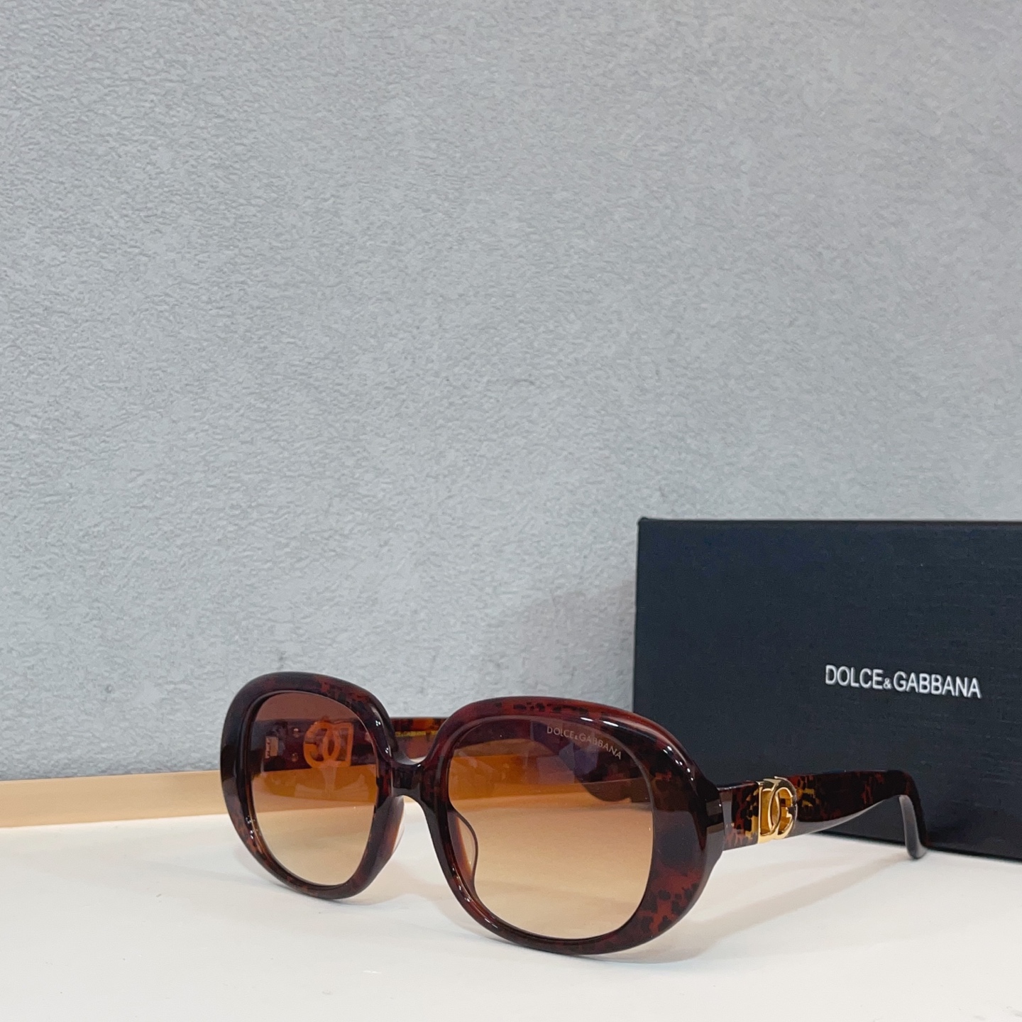 돌체앤가바나 선글라스 72458 Dolce & Gabbana Sunglasses 이미지 4