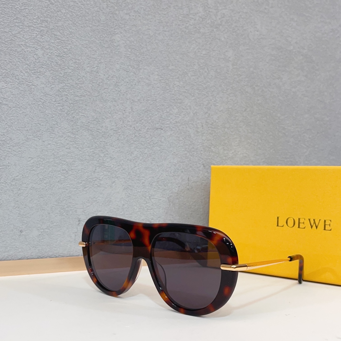 로에베 선글라스 72858 Loewe Sunglasses 상세 이미지 3