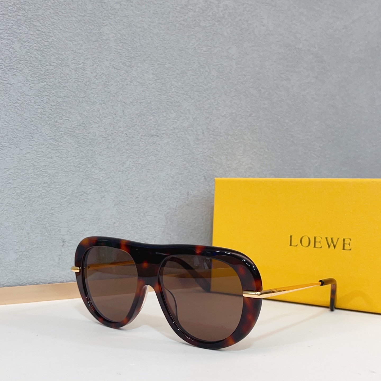 로에베 선글라스 72858 Loewe Sunglasses 상세 이미지 9