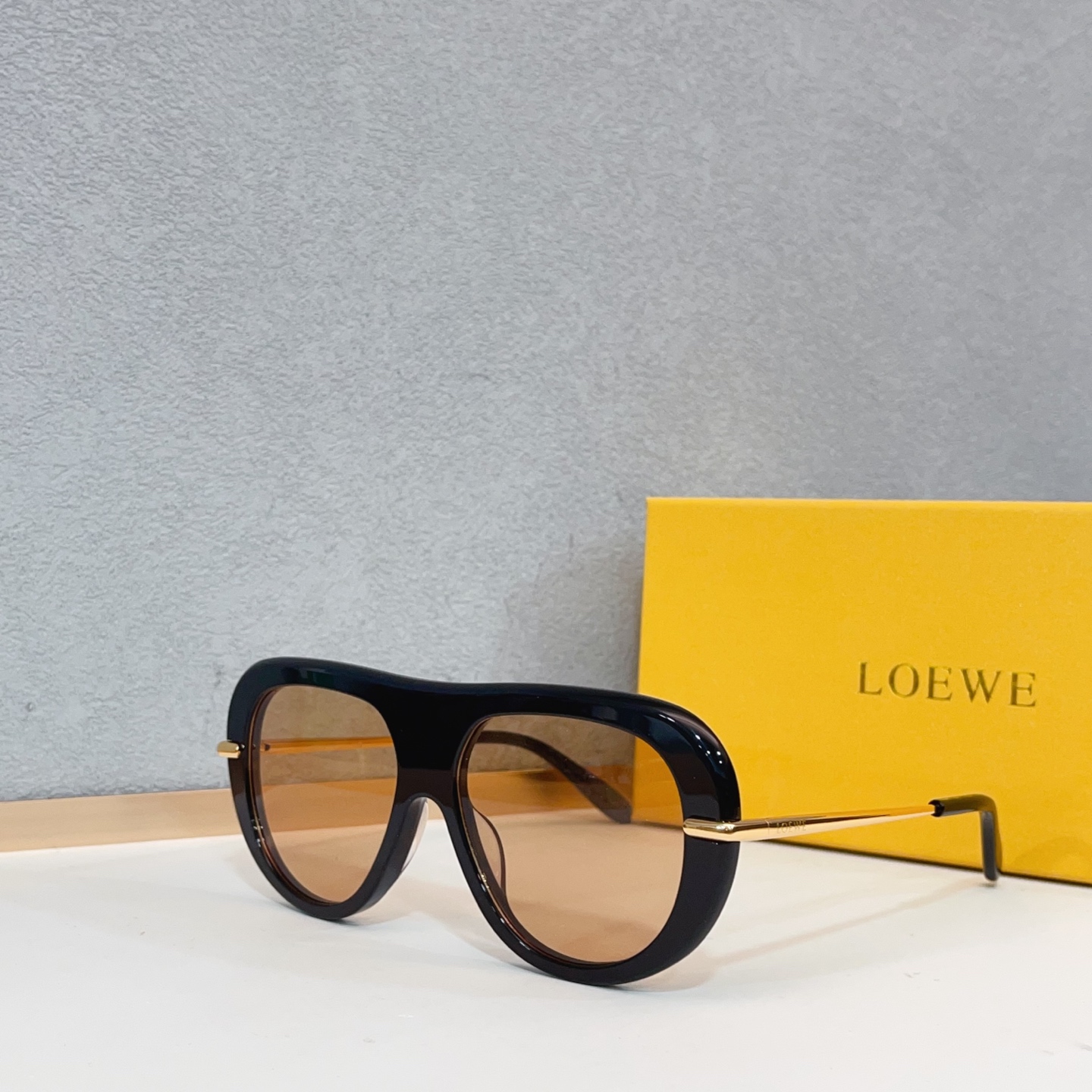 로에베 선글라스 72858 Loewe Sunglasses 상세 이미지 4