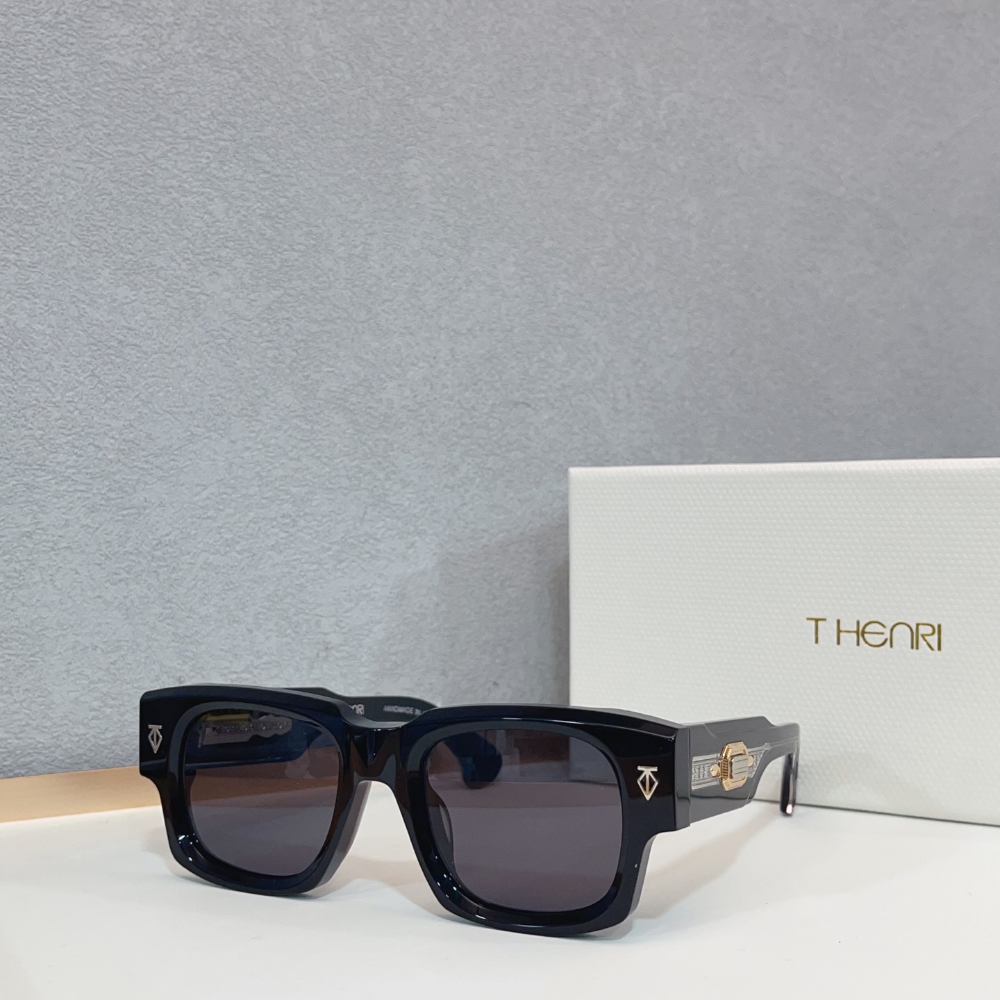 NO:742351,THENRI MODDUSENBERG SIZE: 19 mouth 22-149 glasses sunglasses sunglasses, glasses19860909THENRI MODDUSENBERG SIZE:19口22-149 眼镜墨镜太阳镜,眼镜,glasses