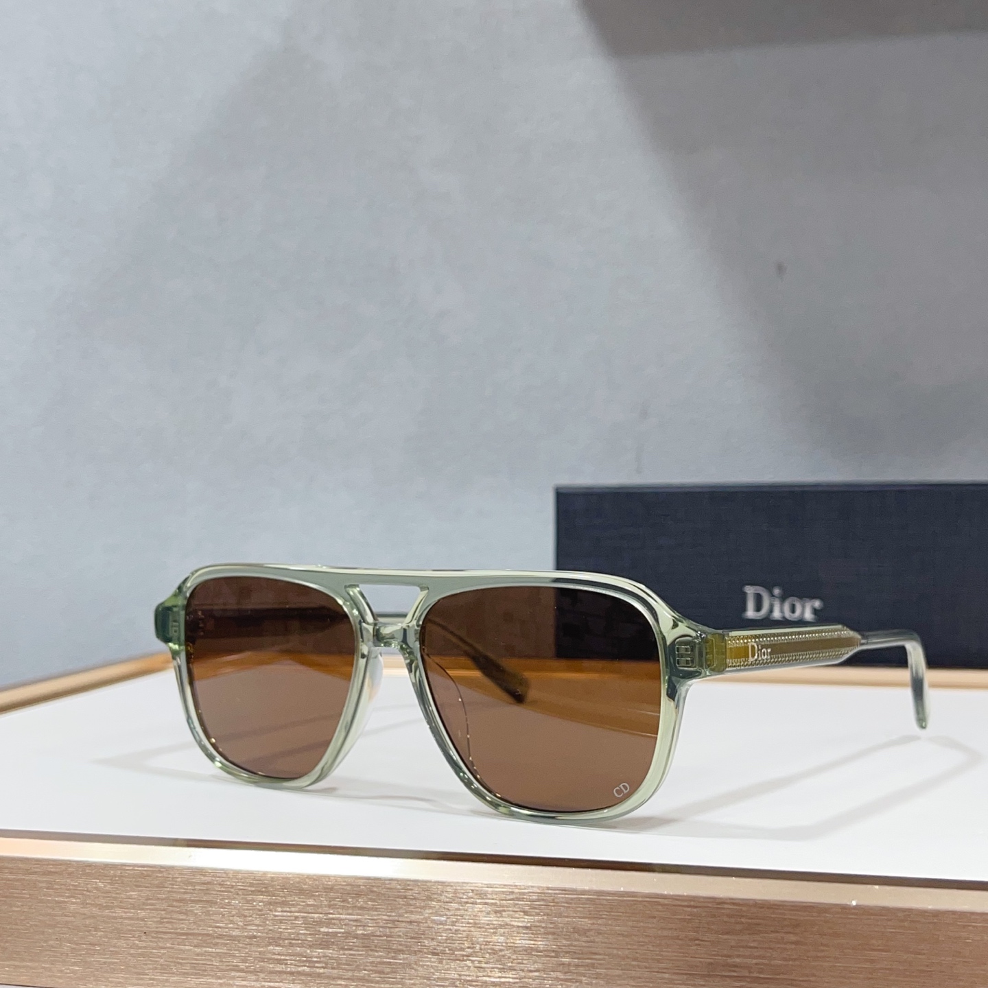 Солнечные очки Dior DioRibbon A1I