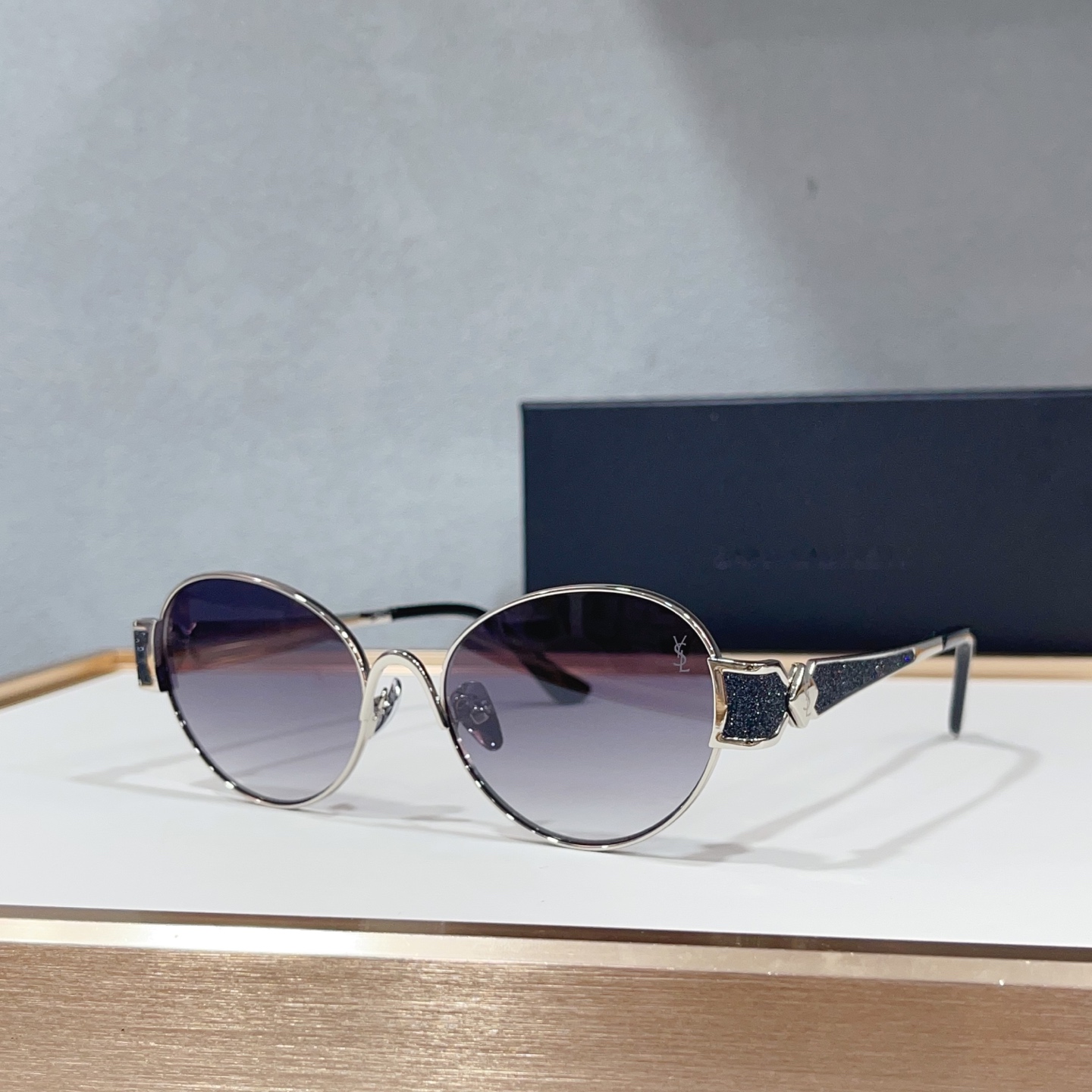 NO:883101,SAINT LAUREN* Model: SL M Size: 56 mouth 18- glasses sunglasses sunglasses, glasses, saint laurent19860909SAINT LAUREN* Model: SL M Size: 56口18- 眼镜墨镜太阳镜,眼镜,saint laurent,glasses