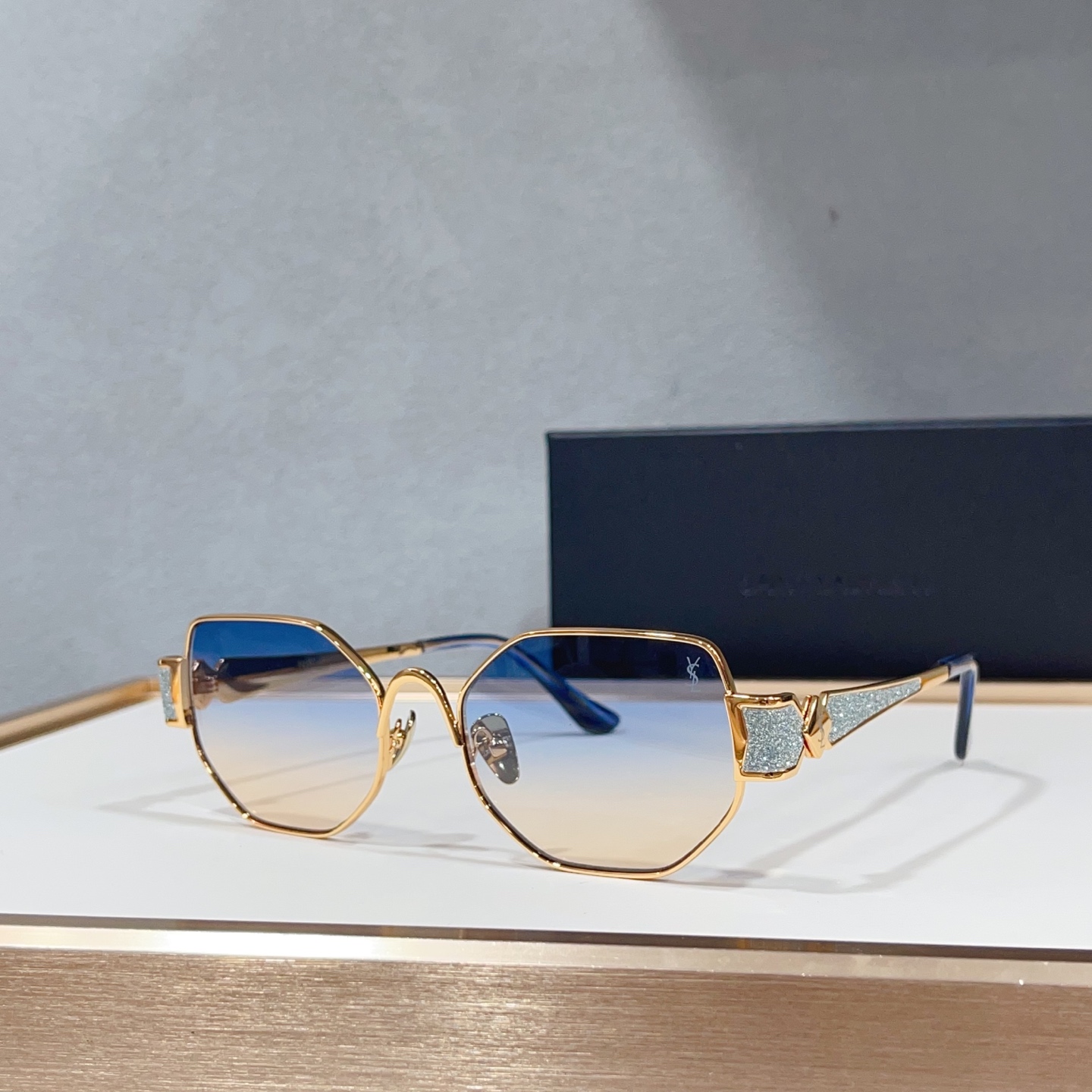 NO:883095,SAINT LAUREN* Model: SL M259 Size: 56 mouth 19- glasses sunglasses sunglasses, glasses, saint laurent19860909SAINT LAUREN* Model: SL M259 Size: 56口19- 眼镜墨镜太阳镜,眼镜,saint laurent,glasses