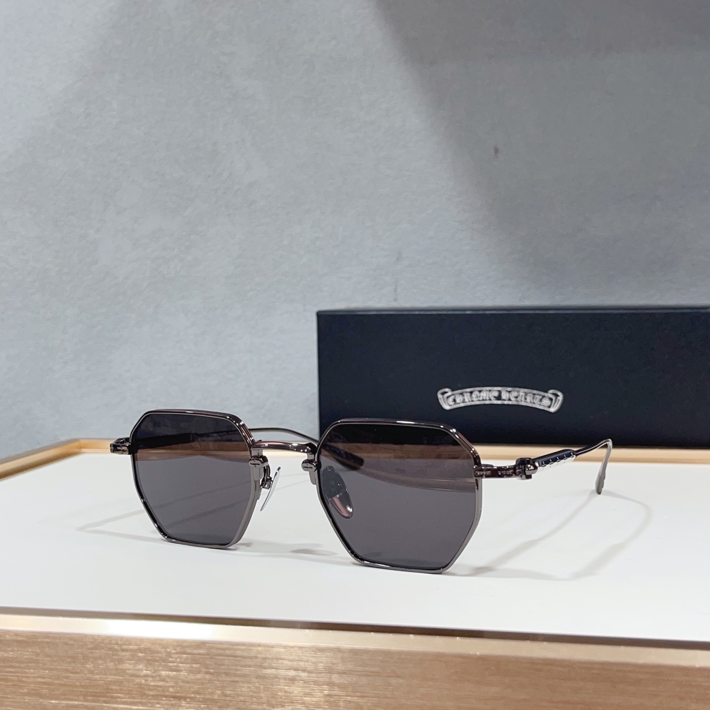 NO:883058,CHROME HEART*MODELLUMP- BSSIZE48 mouth 22- titanium glasses sunglasses, glasses, chrome hearts19860909CHROME HEART*MODELLUMP- BSSIZE48口22- 钛眼镜墨镜太阳镜,眼镜,chrome hearts,glasses