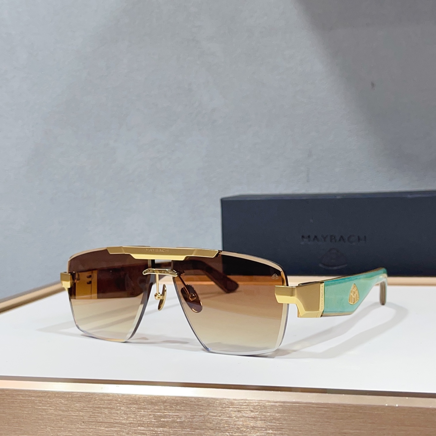 NO:885305,MAYBACH MODELTHE PRESIDENT IISIZE61 mouth 12-glasses, sunglasses, sunglasses, glasses19860909MAYBACH迈巴赫MODELTHE PRESIDENT IISIZE61口12- 眼镜墨镜太阳镜,眼镜,glasses