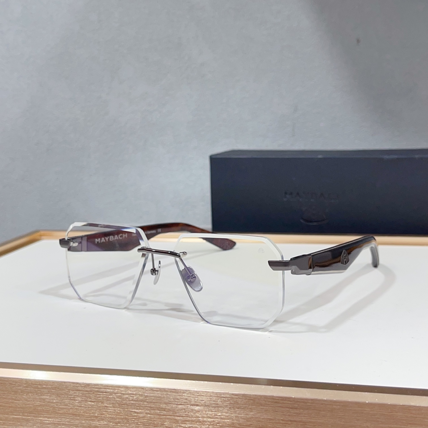 NO:896724,MAYBACH MODELTHE VISIONIST SUN I glasses sunglasses sunglasses, glasses19860909MAYBACH迈巴赫MODELTHE VISIONIST SUN I 眼镜墨镜太阳镜,眼镜,glasses