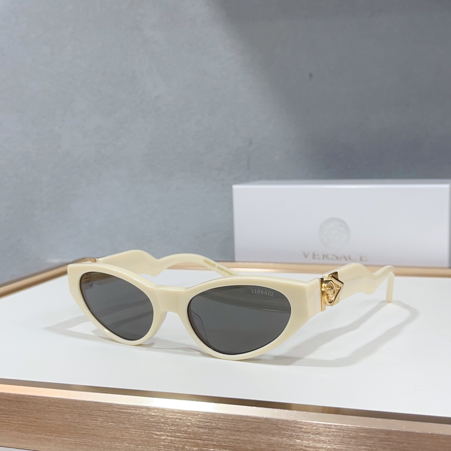 NO:897739,VERSACE Mod VE Size 55 mouth 18- glasses sunglasses sunglasses, glasses,versace19860909VERSACE Mod VE Size 55口18- 眼镜墨镜太阳镜,眼镜,versace,glasses