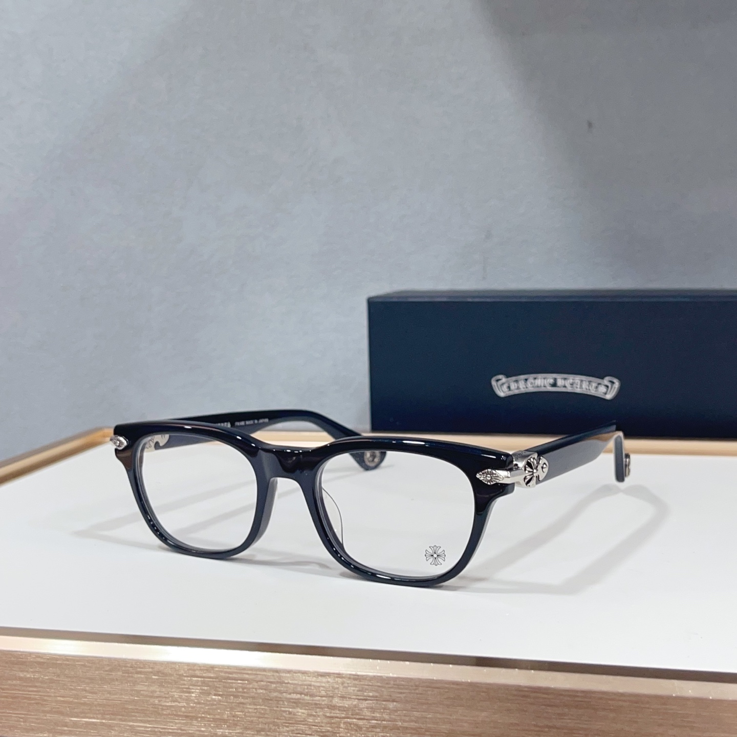 NO:897669,Chrome Hearts original replica Zeiss lenses Chrome Hearts new WELL STRUNG temples with code Super strong carving craftsmanship and excellent hand feel Size 52 mouth 20 - glasses, sunglasses, sunglasses, glasses, chrome hearts, chrome hearts19860909Chrome Hearts 原版复刻蔡司镜片 克罗心新款 WELL STRUNG 镜腿附带编码  超强雕花工艺手感极佳 尺寸52口20- 眼镜墨镜太阳镜,眼镜,chrome hearts,chrome hearts,glasses