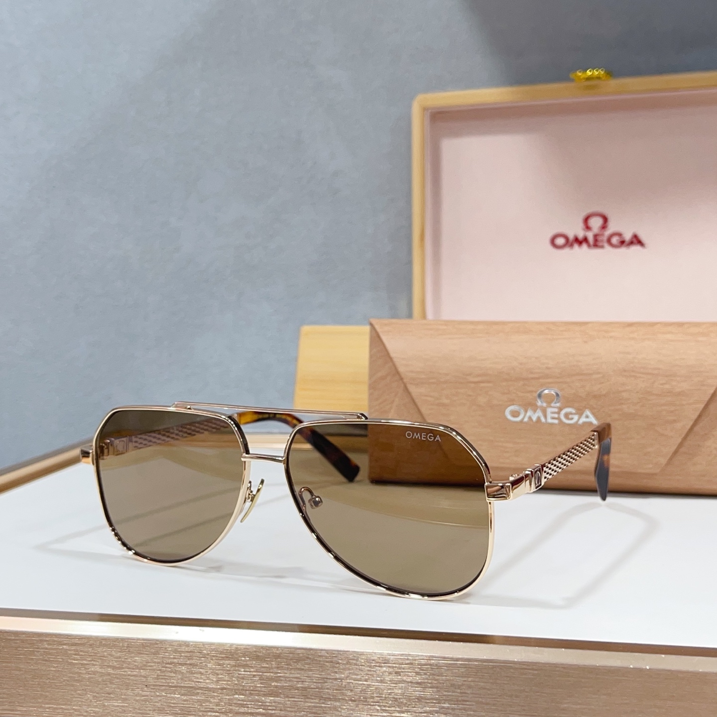NO:897677,OMEGA MODELSS1326 SIZE60 mouth 13-18K-TITANIUM titanium box, glasses, sunglasses, sunglasses, glasses, omega19860909OMEGA 欧米茄 MODELSS1326 SIZE60口13- 18K-TITANIUM 钛 盒子另计眼镜墨镜太阳镜,眼镜,omega,glasses