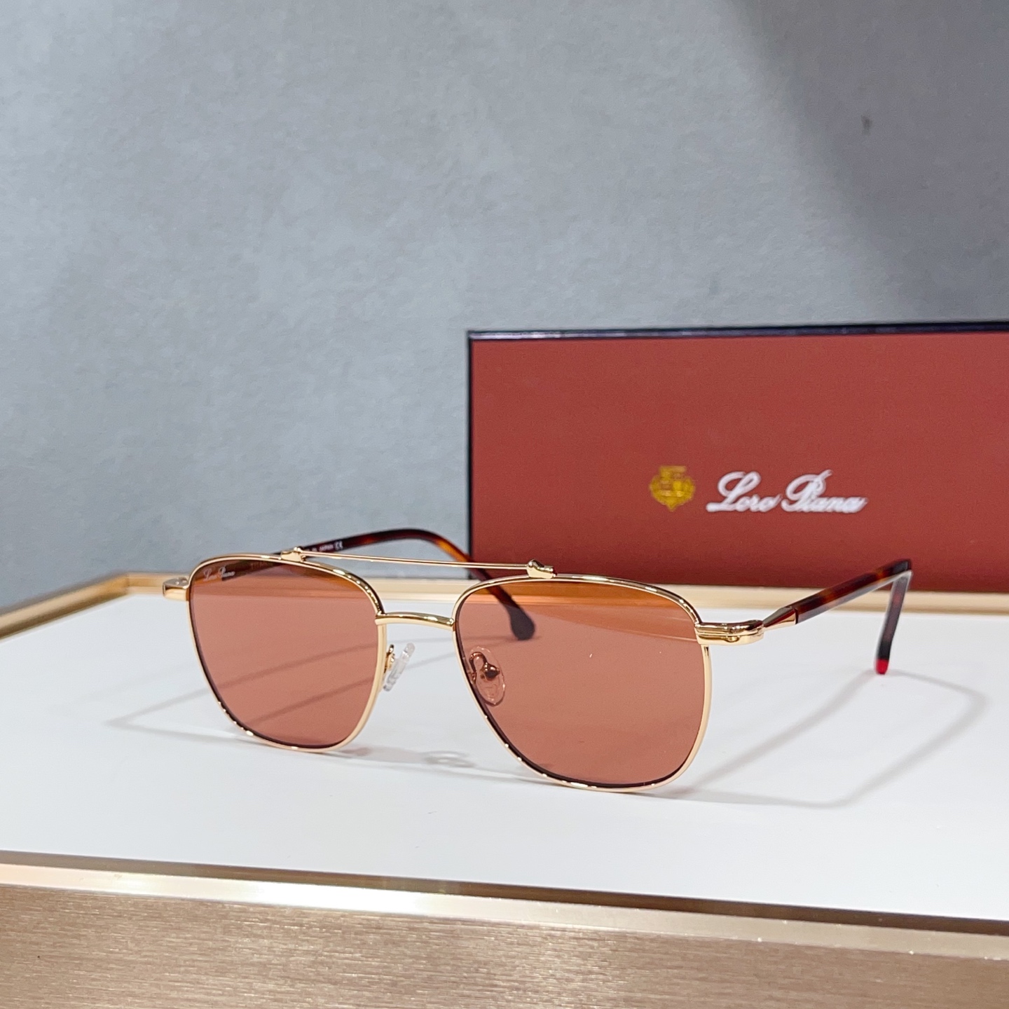 NO:897626,Loro Piana titanium sunglasses MOD:FAI0302 Size:54-18- square sunglasses interprets a new avant-garde fashion, elegant lines outline exquisite silhouettes, showing simple and advanced classic inheritance of old money style, glasses, sunglasses, sunglasses, glasses, loro piana19860909Loro Piana 诺悠翩雅 titanium sunglasses MOD:FAI0302 Size:54-18- square sunglasses 演绎全新先锋时尚 优雅线条勾勒精致廓形 展现简约高级 经典传承的老钱风范 眼镜墨镜太阳镜,眼镜,loro piana,glasses