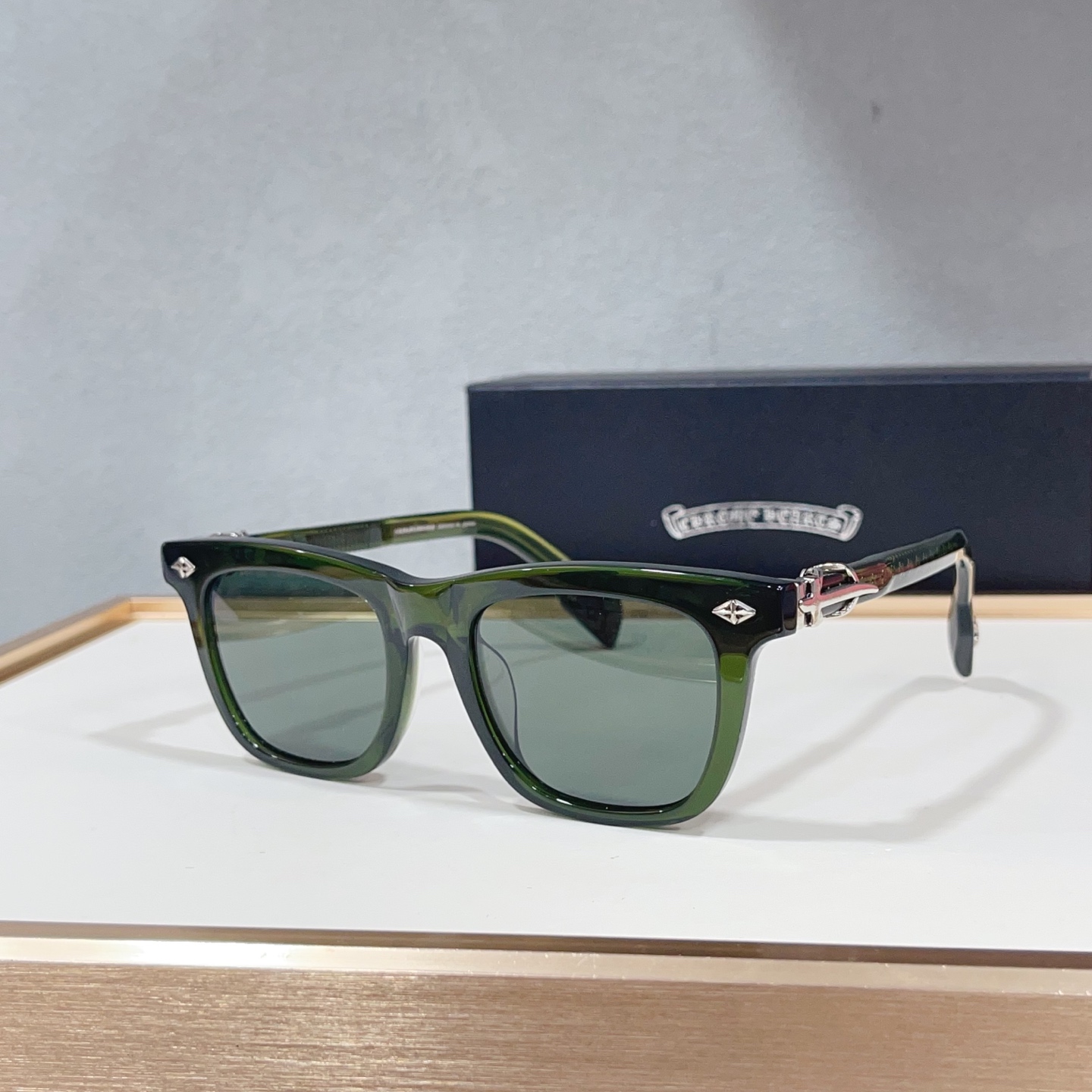 NO:949111,CHROME HEART*MODELCH8251SIZE51 mouth 20-154 sun flat glasses sunglasses sunglasses, glasses, chrome hearts19860909CHROME HEART*MODELCH8251SIZE51口20-154太阳平光眼镜墨镜太阳镜,眼镜,chrome hearts,glasses