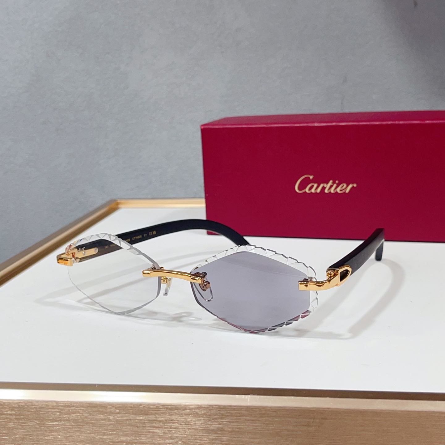 NO:950991,Cartie*MODELCT7452S SIZE60 mouth 17- color changing glasses, sunglasses, glasses, cartier19860909Cartie*MODELCT7452S SIZE60口17- 变色眼镜墨镜太阳镜,眼镜,cartier,glasses