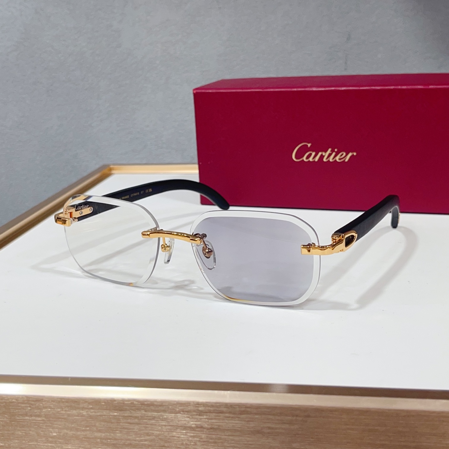 NO:951088,Cartie*MODELCT7451S SIZE60 mouth 17- color changing glasses, sunglasses, glasses, cartier19860909Cartie*MODELCT7451S SIZE60口17- 变色眼镜墨镜太阳镜,眼镜,cartier,glasses