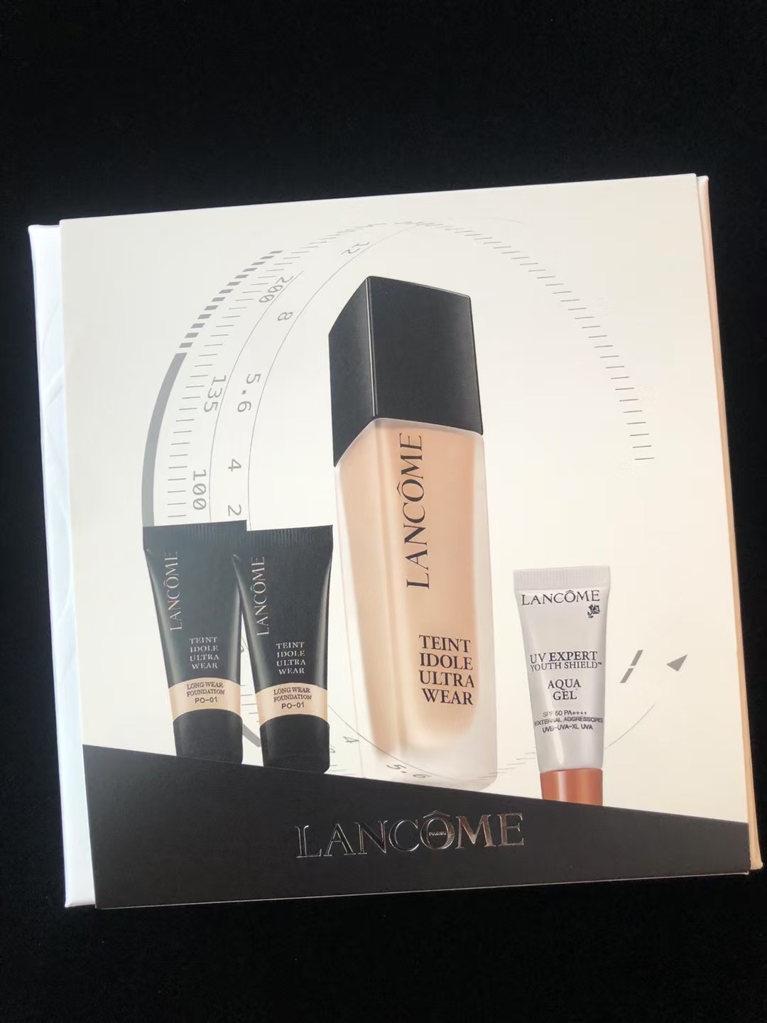 NO:809934,Lancome long-wearing liquid foundation 3+1 moisturizing set!  Contains 30ml, 10m foundation*2, 10ml*1., makeup19860909兰蔻持妆粉底液3+1清润套装！内含30ml,10m粉底*2,10ml*1.,彩妆,accessory