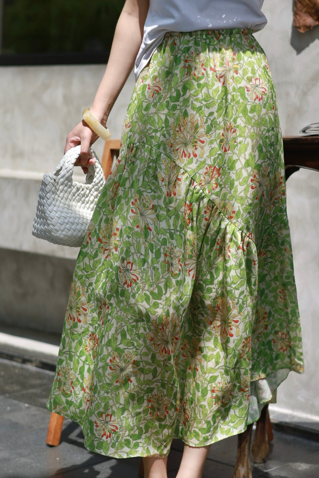 Stylish Women’s Suit with Support for Exchange, High-Quality Packaging. - 图片 6