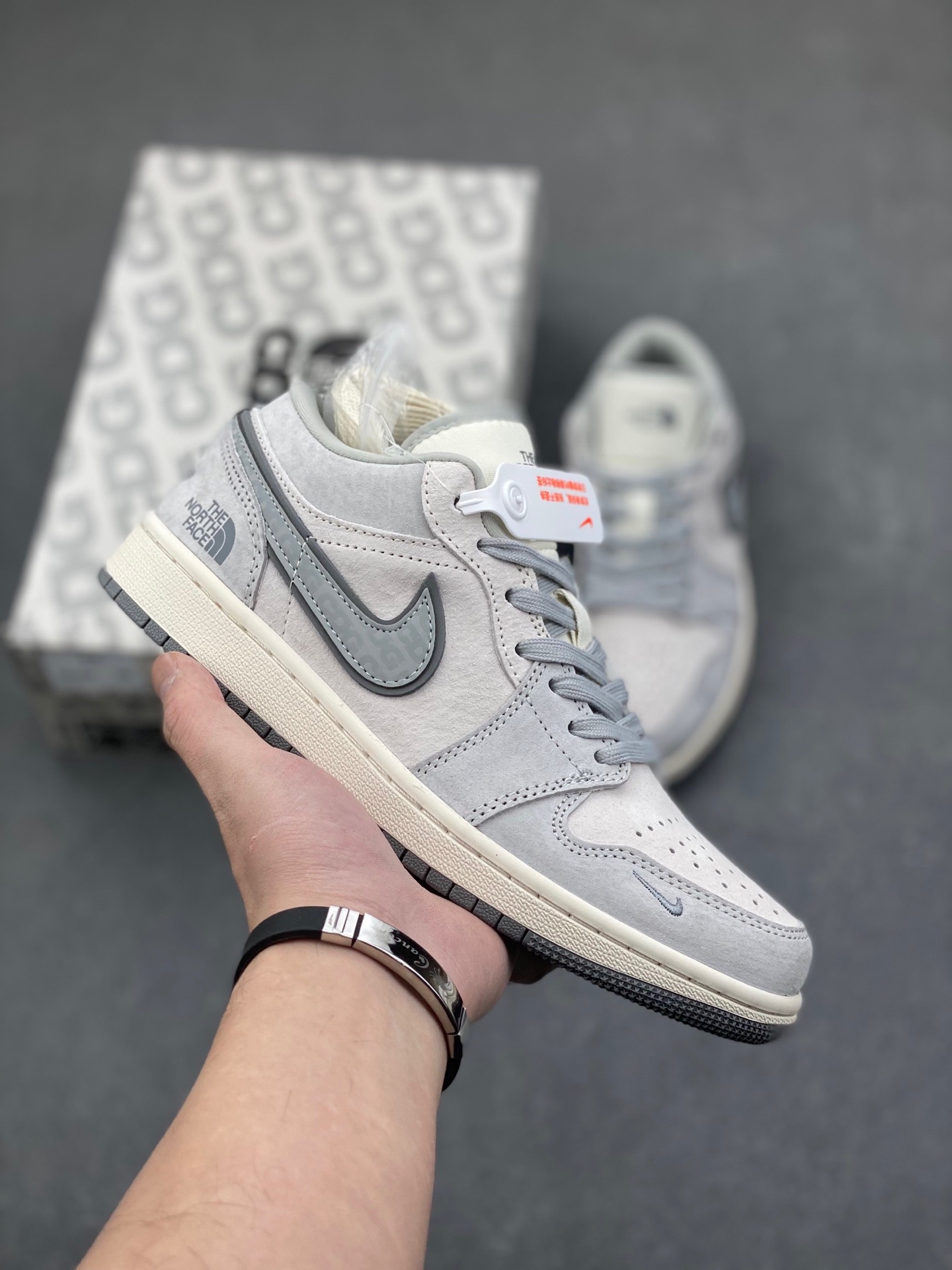 NO:169162,Overseas hot products are available in limited quantities!  Company-level air 1 