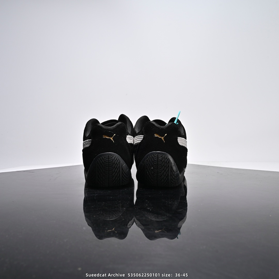 💰150
PUMA Speedca OG 彪马极速赛车系列低帮德训风拼接复古百搭休闲运动赛车鞋 鞋款从80、90年代赛车手所穿的防火赛车鞋为原型,鞋身线条模仿了赛车的流线廓形,体现了空气动力学原理的结构。简约流畅的外观,恰好又和贯穿其中的Formstrip Logo融合恰到好处,视觉上细节丰富且协调。本次Speedcat OG鞋款归来,最大看点自然式保留了窄版鞋型以及薄底构造。这两年各品牌鞋底越做越厚,Speedcat反其道而行之,上脚几乎无鞋底的效果带来耳目一新的视觉体验。鞋面依旧是以质感细腻的麂皮材质打造,并且大面积近乎全包裹的使用,复古味道也愈发浓烈。配色上更是将最原始的黑色和红色带回,向F1赛车队的标志性队服致敬。相信让各位一眼种草的更多是出挑的大红色,上脚即可瞬间点亮整体造型,在以球鞋为核心的OOTD中脱颖而出。而另一款黑色则是低调的万金油,彰显新潮个性的同时又不喧宾夺主,也是热爱简约系穿搭朋友的首选。
货号:398847
尺码:35.5 -45
编码:535062250101