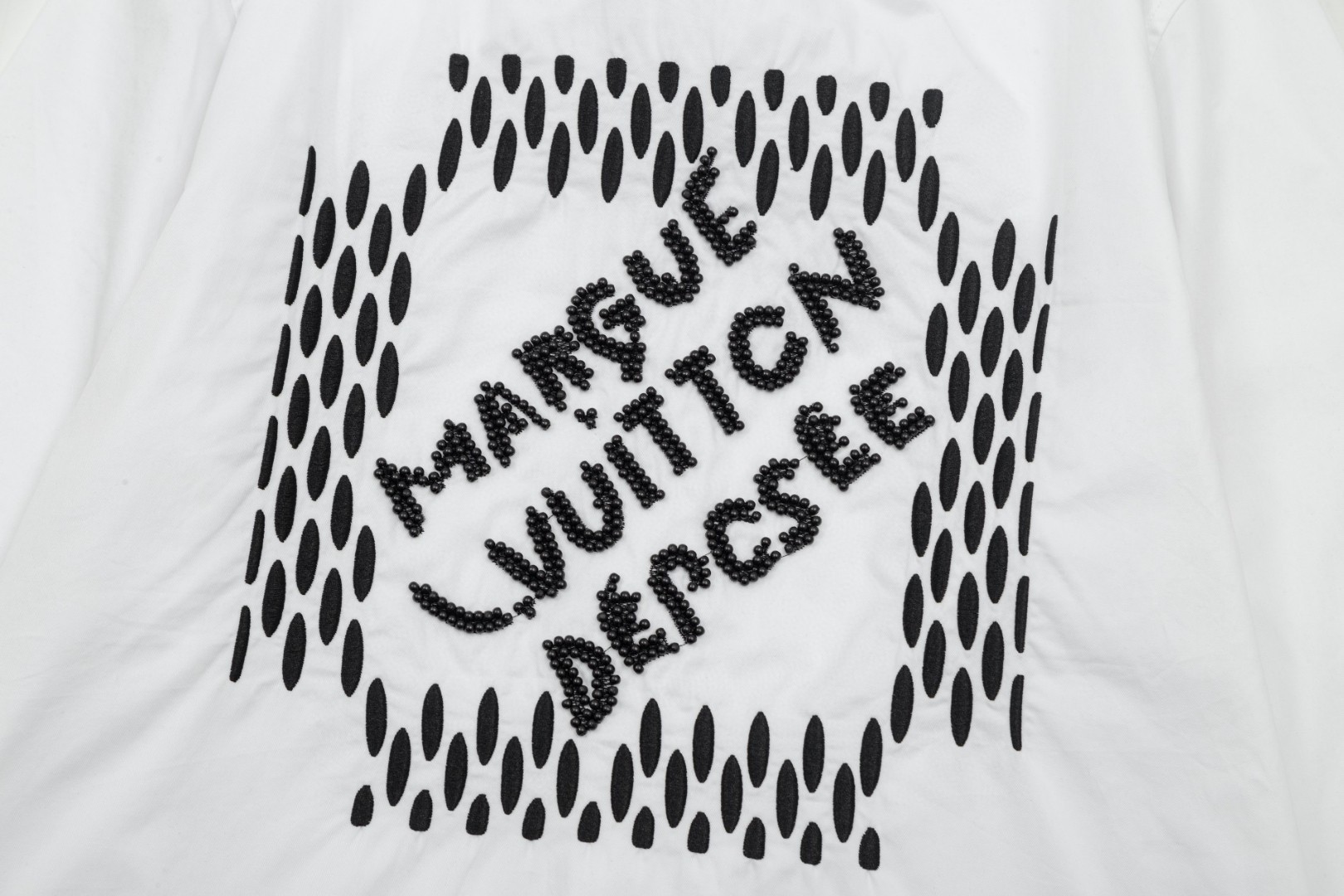 LV 路易威登 フィ董コラボ 珠飾刺繍長袖シャツ 高級版