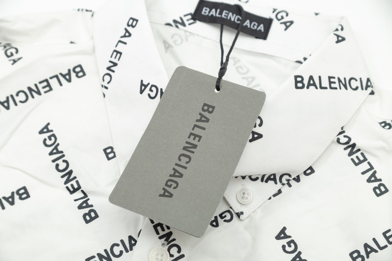 Balenciaga 爆款走秀満印LOGO長袖衬衫 高品質カスタム