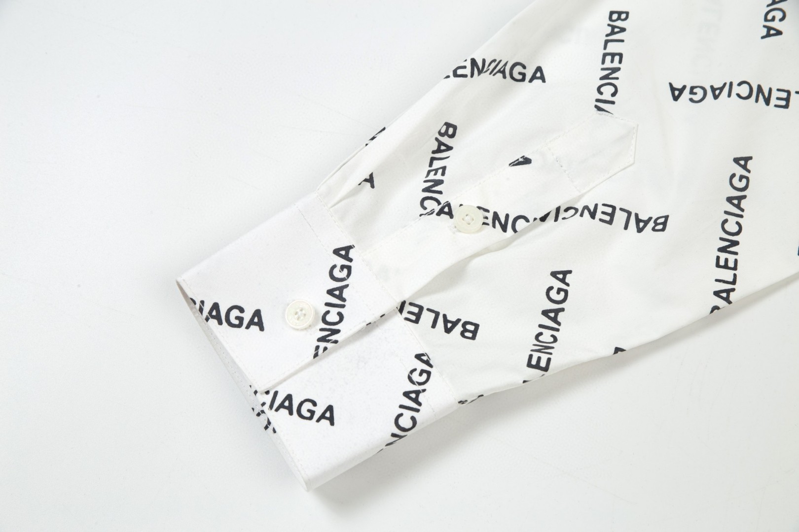 Balenciaga 爆款走秀満印LOGO長袖衬衫 高品質カスタム