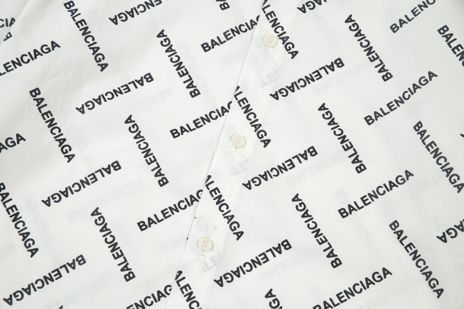 Balenciaga 爆款走秀満印LOGO長袖衬衫 高品質カスタム