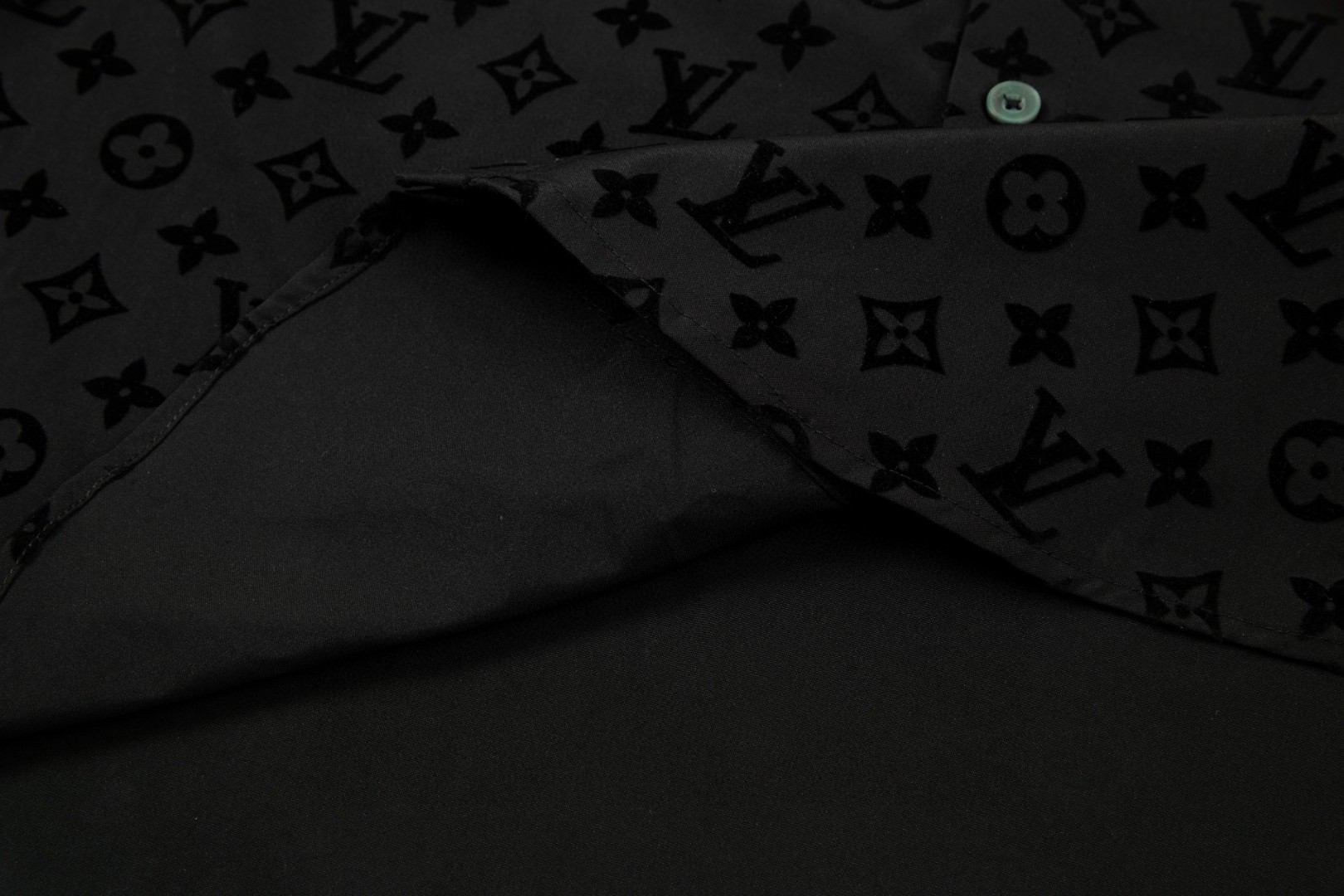 Louis Vuitton モノグラム植绒長袖シャツ 高級版