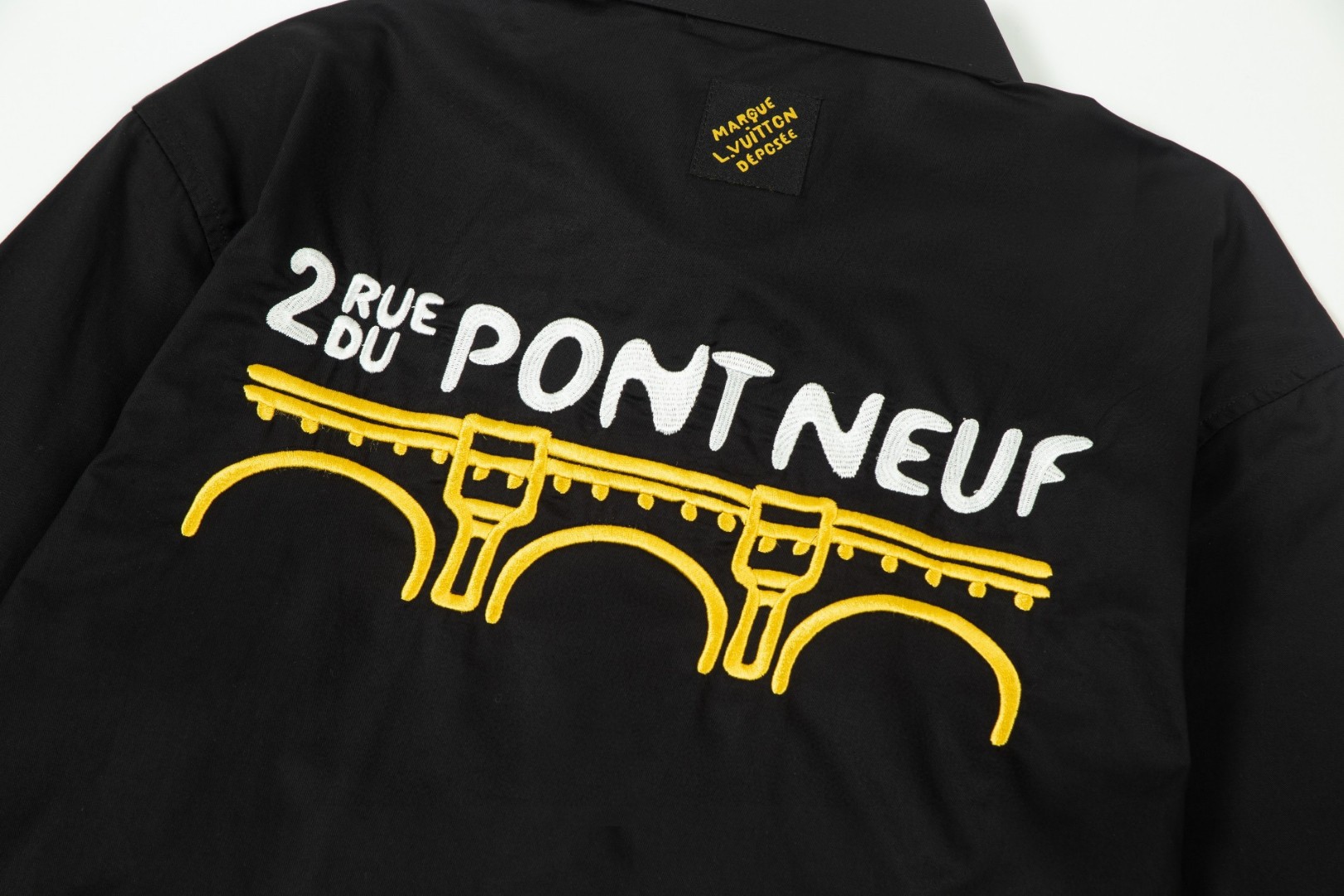 LV 花卉刺繍長袖衬衫 高級仕立て・細部までこだわり