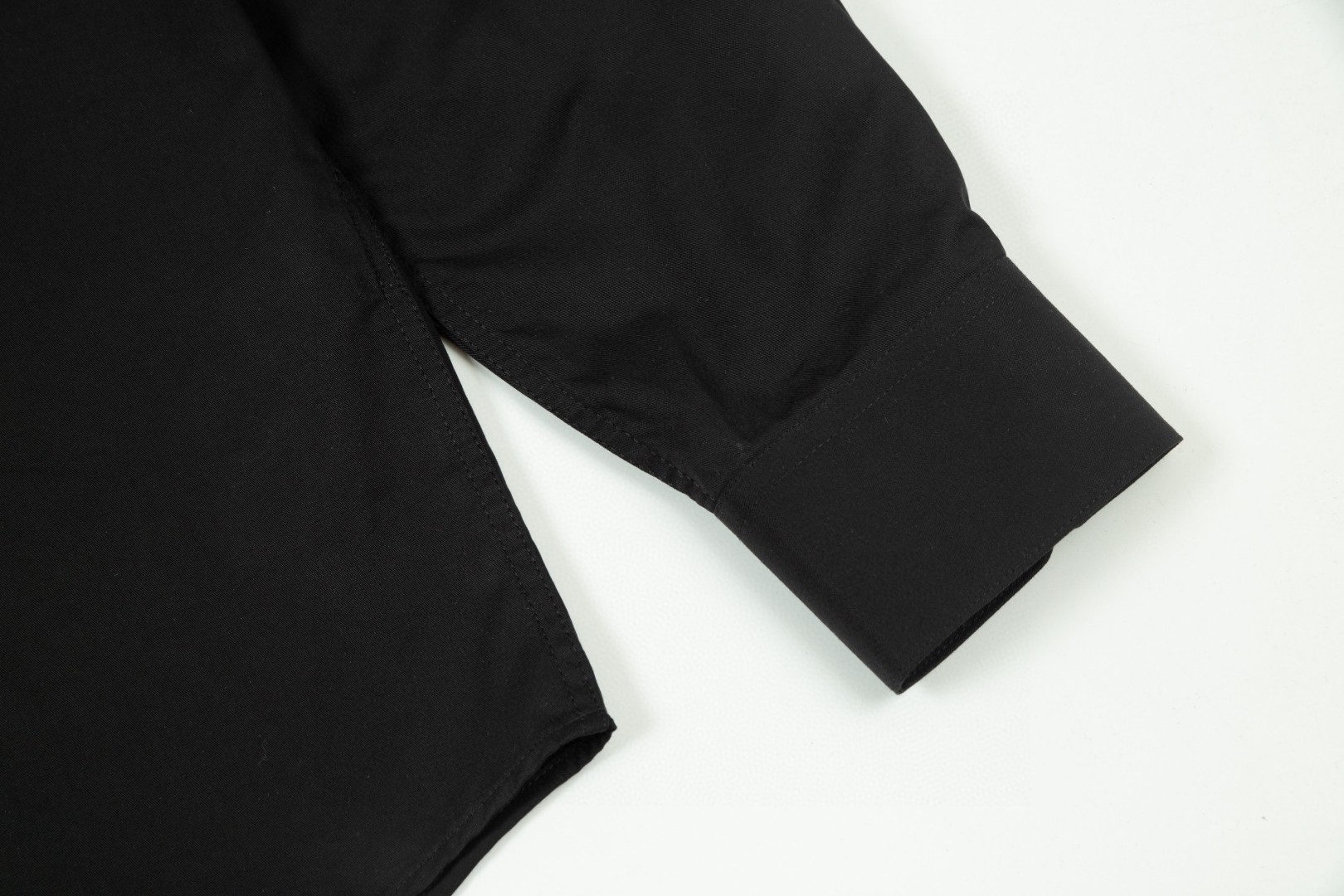 LV 花卉刺繍長袖衬衫 高級仕立て・細部までこだわり