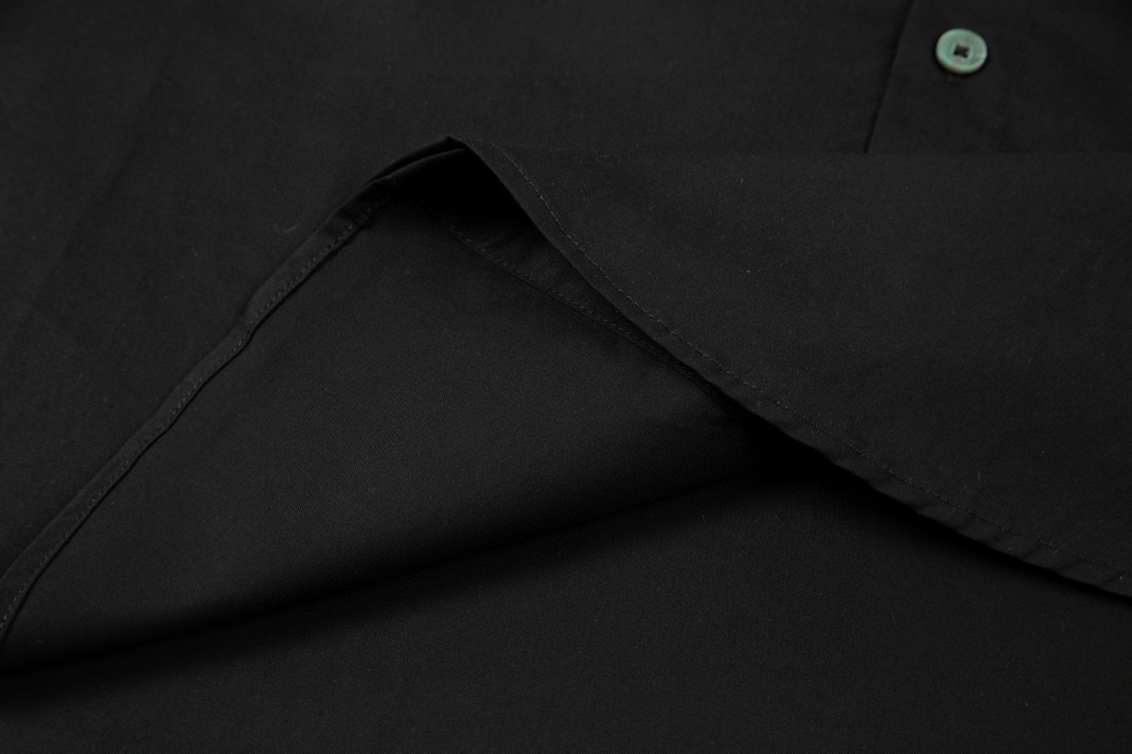 LV 花卉刺繍長袖衬衫 高級仕立て・細部までこだわり