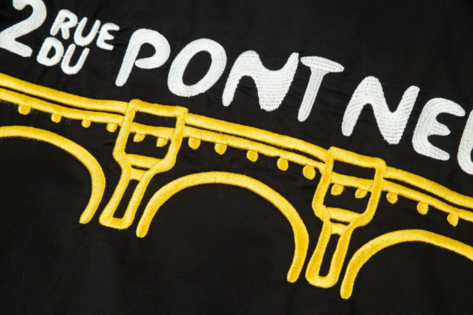 LV 花卉刺繍長袖衬衫 高級仕立て・細部までこだわり