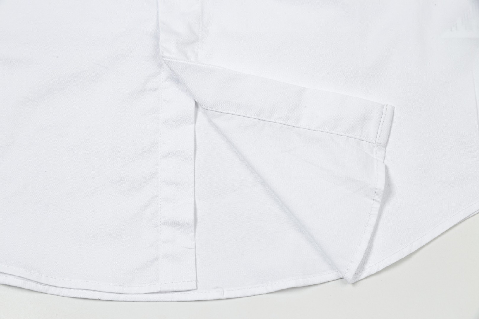 Fendi 芬迪 胸前口袋徽章Logo長袖衬衫 高端カスタム素材