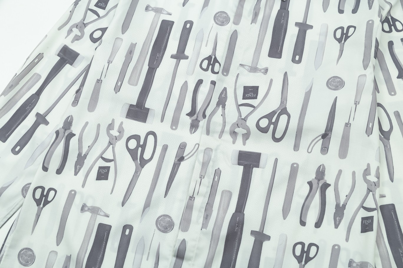 FENDI 芬迪 工匠工具図案長袖衬衫 高品質デザイン