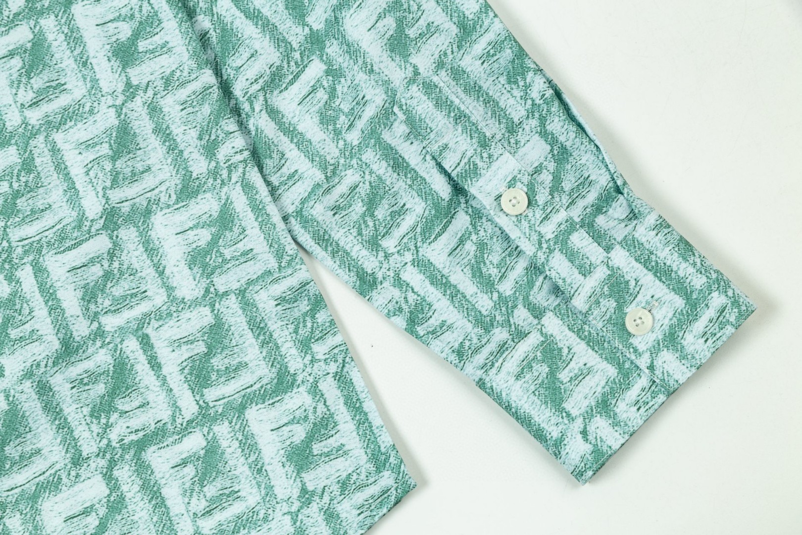 FENDI 芬迪 经典满印双F数码LOGO長袖衬衫