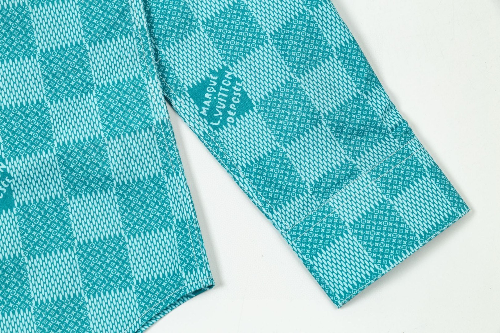 ルイ・ヴィトン ダミエ モノグラム 長袖シャツ 高品質デザイン