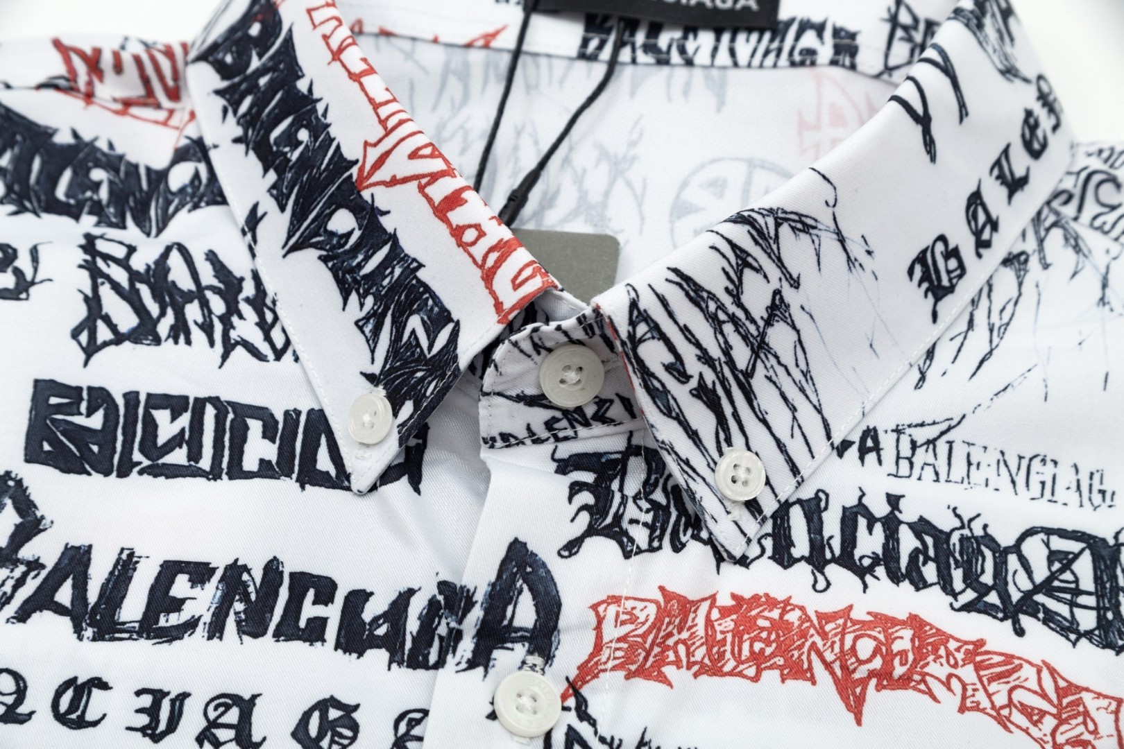 Balenciaga 爆款 龙年限定 Logo衬衫 高級感あふれるデザイン